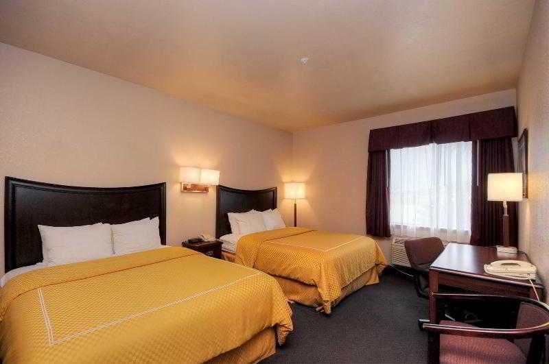 Baymont By Wyndham Clute Lake Jackson Bilik gambar